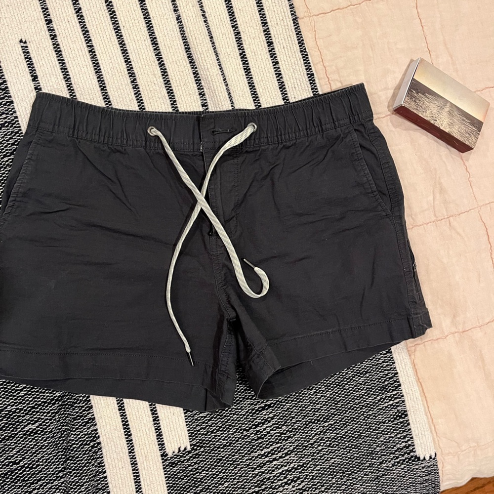 Vuori ripstop shorts, faded black, size small
